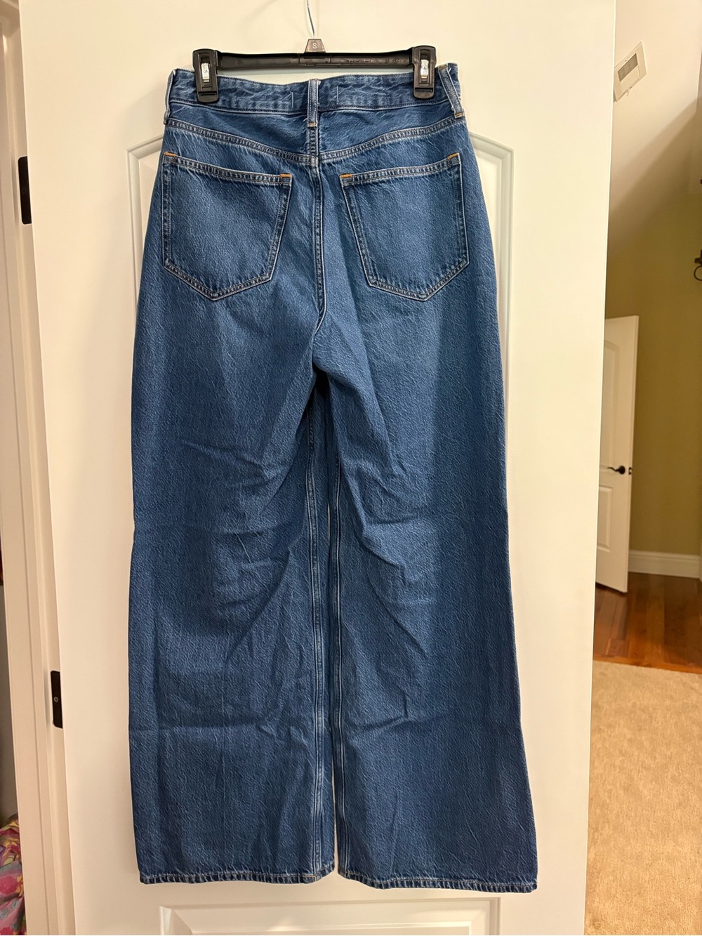 Abercrombie & Fitch High-Rise Curve Live Wide Leg Jeans - Picture 4 of 4